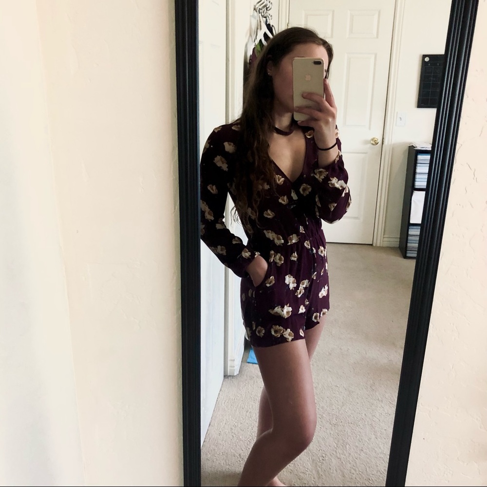 KENDALL & KYLIE FLORAL MAROON ROMPER